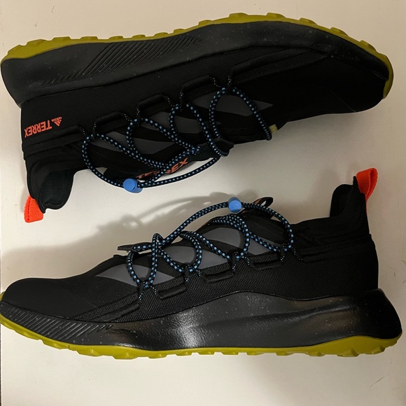 adidas Terrex Voyager 21 Canvas 'Black Orange Gum'
sneakers men’s size 11.5 NEW! - Picture 7 of 16